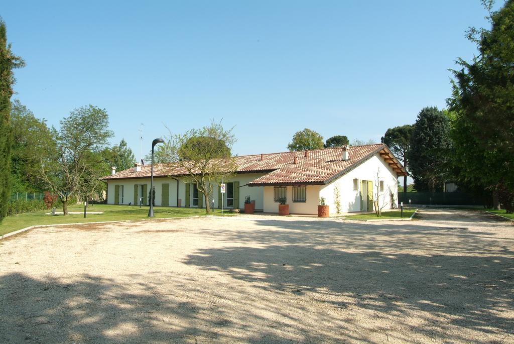 Caterina Residence Faenza Luaran gambar